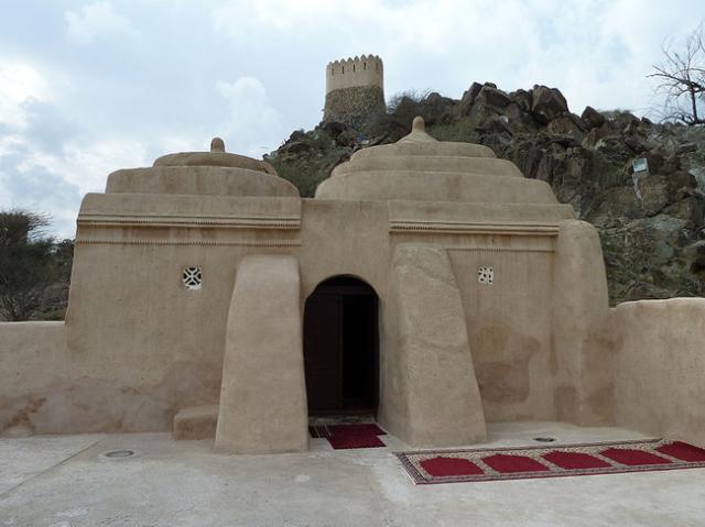 Мечеть Аль-Бадия (Al Badiyah Mosque)